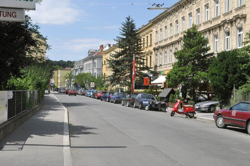 Datei:13 Auhofstraße.jpg