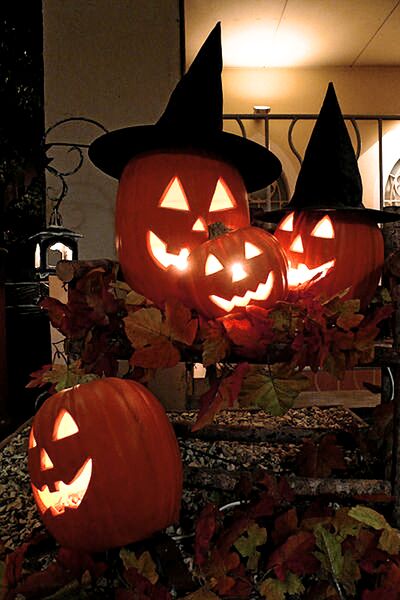 Datei:Halloween Kürbisdekoration.jpg