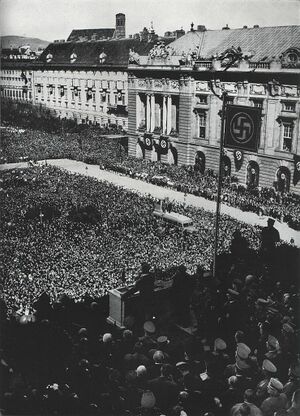 Heldenplatz 1938.jpg